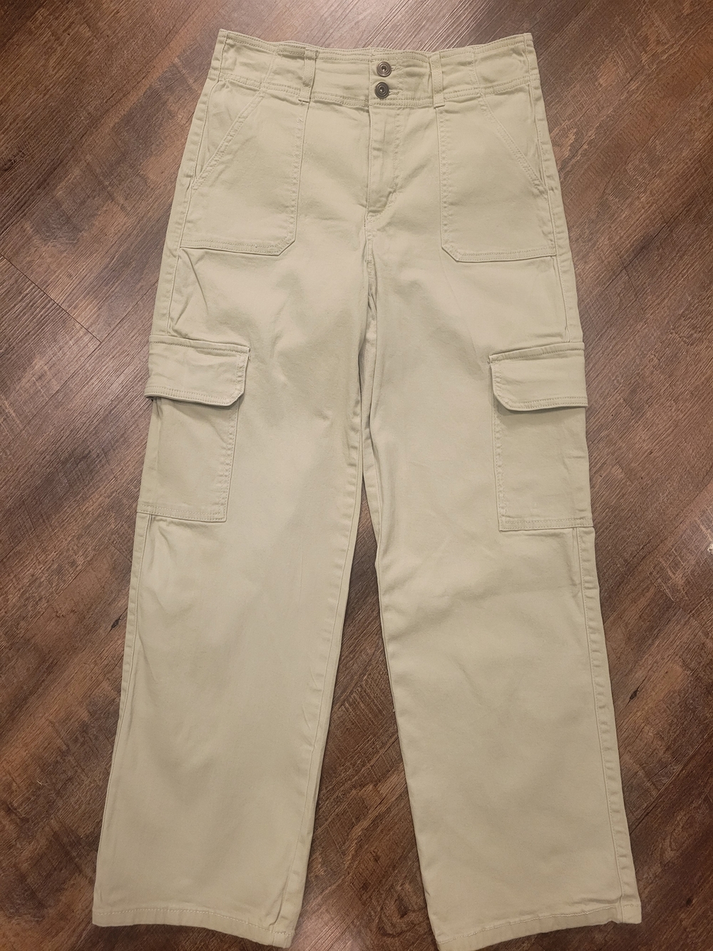 RE Generation by Celebrity Pink Cargo Pants | Women’s 11/30 | Light Green